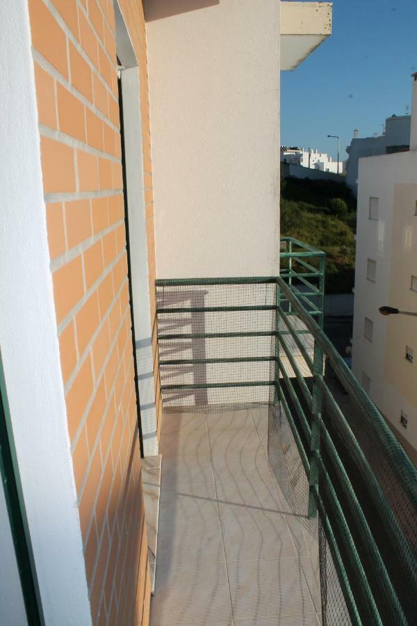 Brick Ocean Apartment نازاريه المظهر الخارجي الصورة